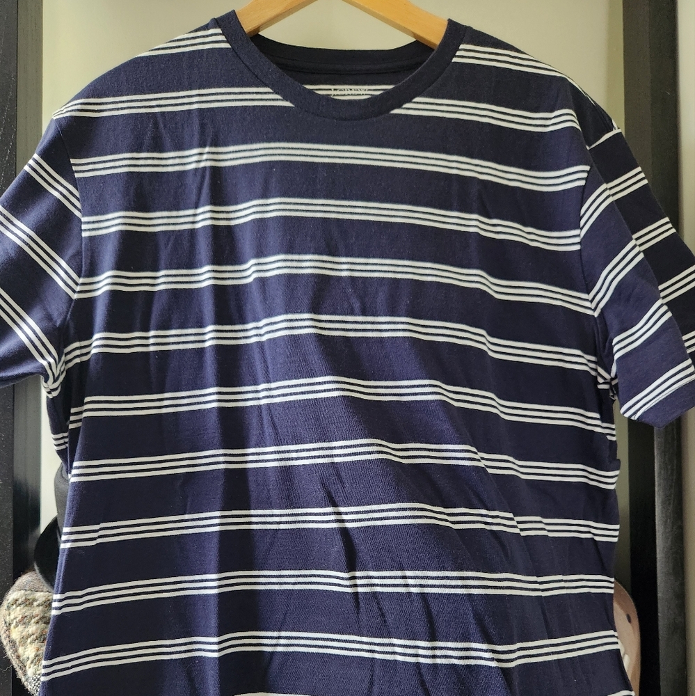 J. Crew Slim-Washed Large dark-blue short-sleeve blue and white striped shirt